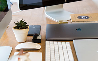 开云体育APP下载-IG翻盘EG，Lehends成为全场焦点淘汰赛2:0