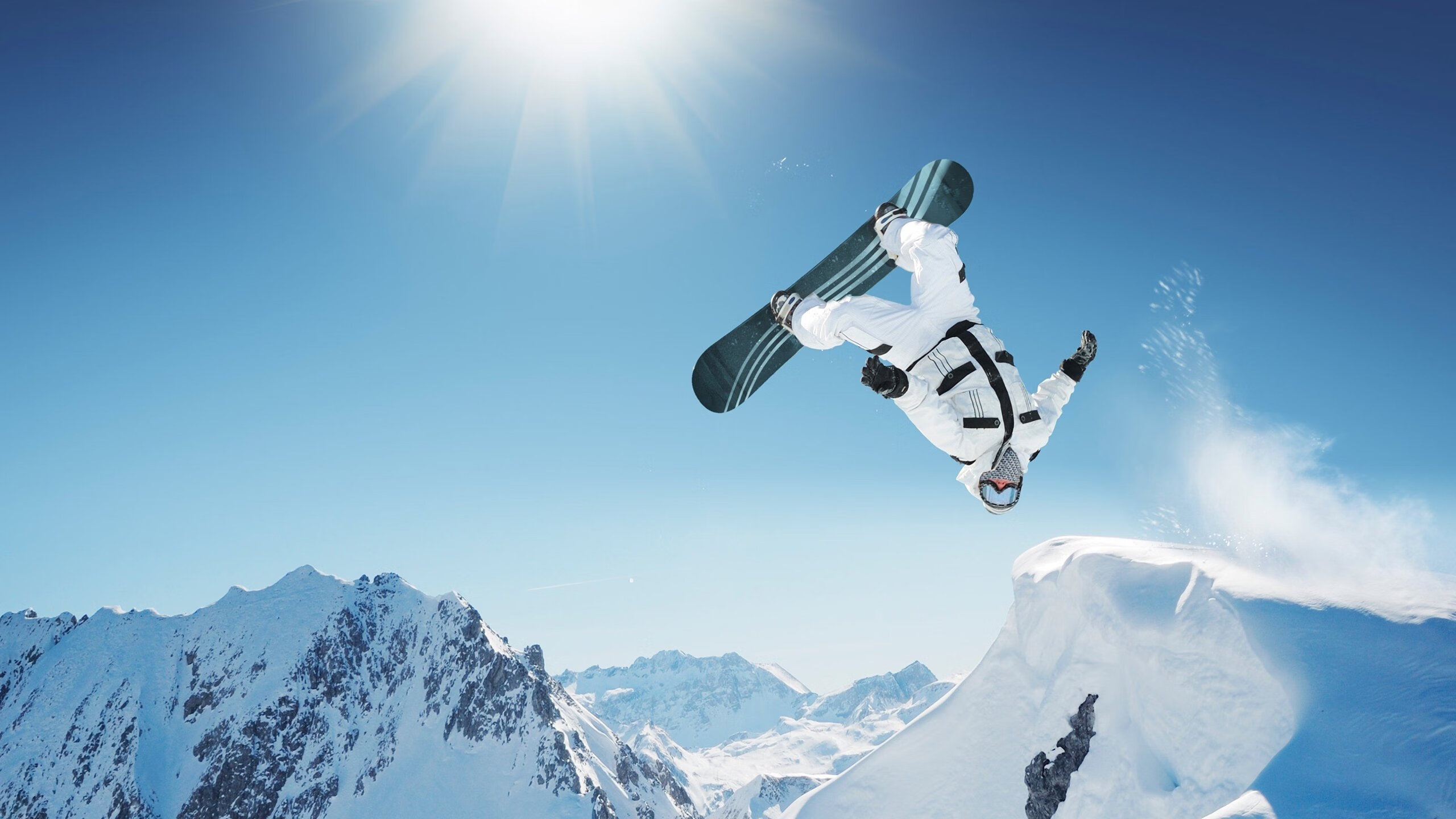 天山雄鹰鏖战北境之王！新疆队美加墨世界杯焦点战，诠释篮球的硬度与尊严