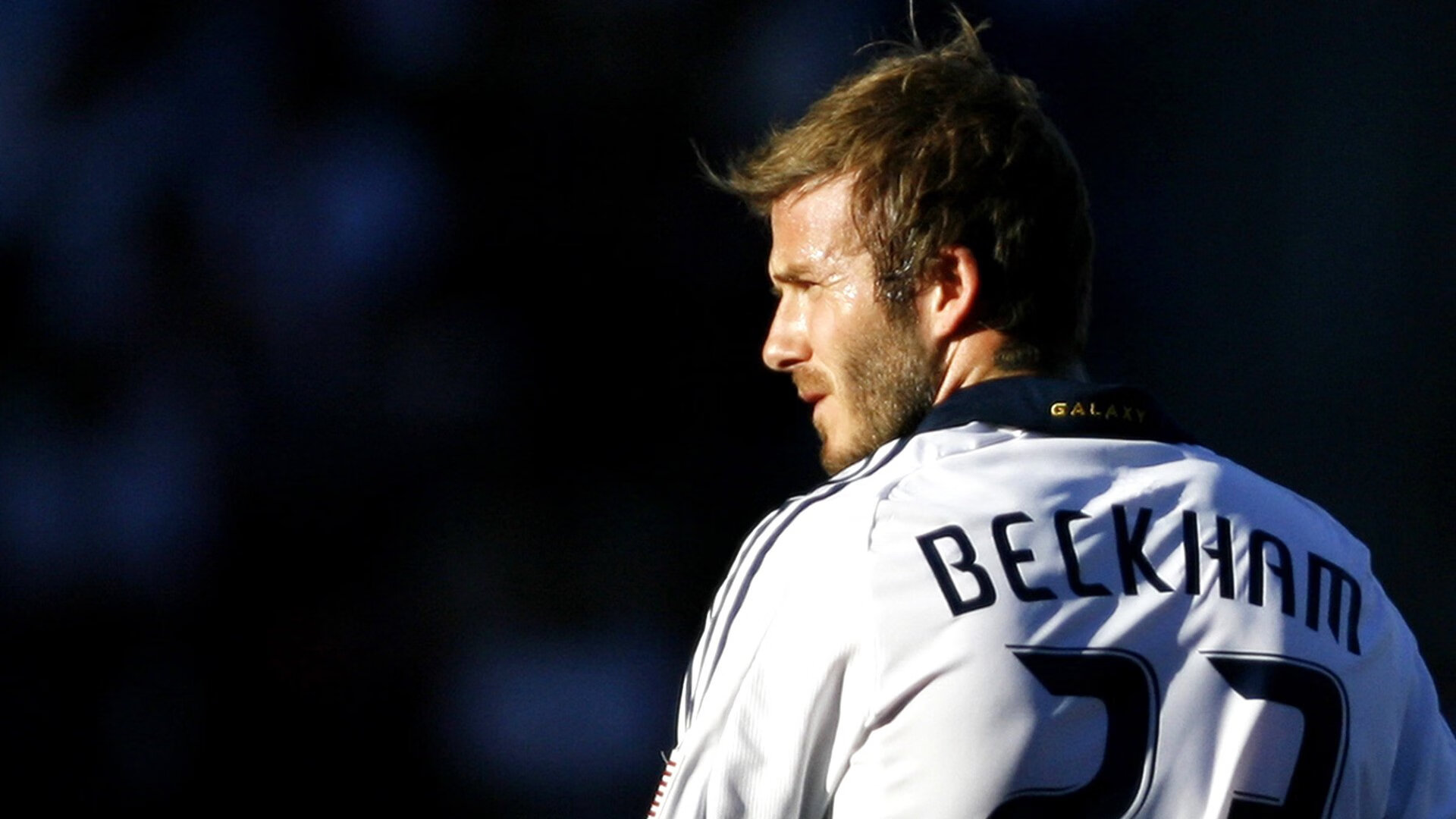 离谱！京穗大战欧文赛后评分9.9，这表现也太炸裂了